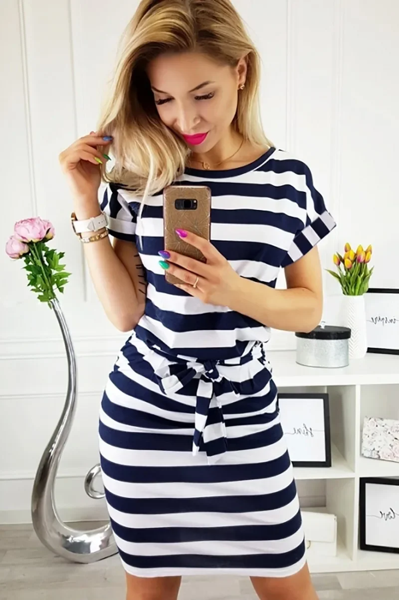 Female Solid Pockets Midi Cotton Dress New Summer Casual Short Sleeve O-Neck Striped Oversize Women Dresses Slim Bodycon Dress
Female Solid Pockets Midi Cotton Dress New Summer Casual Short Sleeve O-Neck Striped Oversize Women Dresses Slim Bodycon Dress