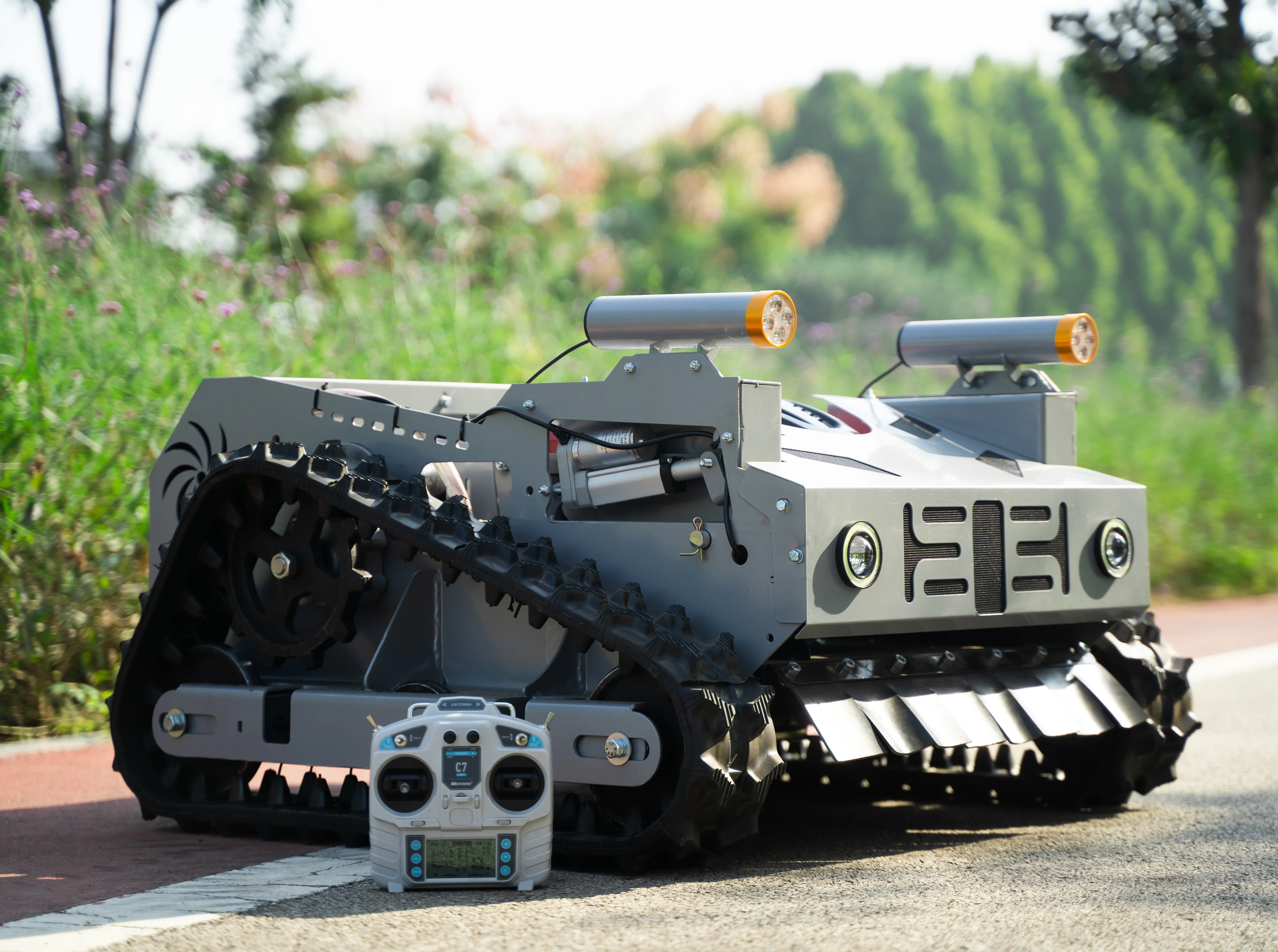 Обновленный 550 мм GPS электрический стартер умный мини домашний газонокосильный робот, Международная сертификация, продажа, с лопатой
Обновленный 550 мм GPS электрический стартер умный мини домашний газонокосильный робот, Международная сертификация, продажа, с лопатой