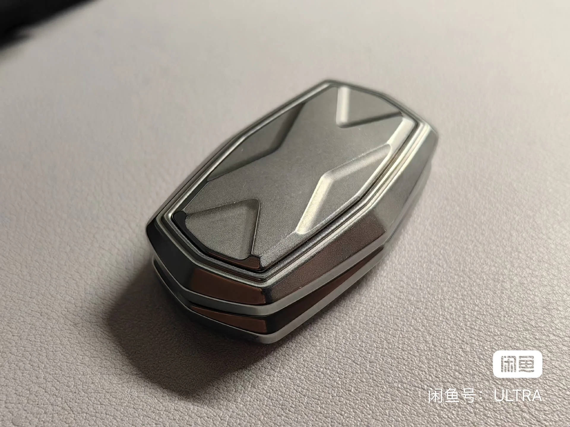 second-hand Chenyu Guardian Mechanical Push Slider Fingertip Gyro Finger Stress Relief Metal Toys
second-hand Chenyu Guardian Mechanical Push Slider Fingertip Gyro Finger Stress Relief Metal Toys
