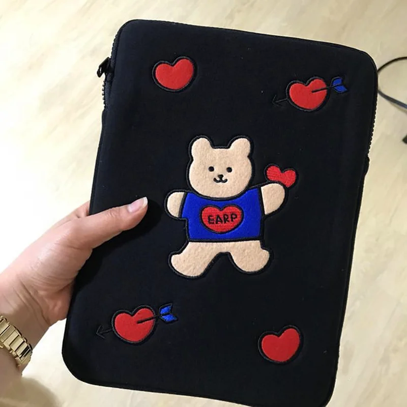 Bear Embroidered Ipad Pro 11 Case for 11 12 13 Inch Sleeve Bag Laptop Case 2021 For XiaoMi Notebook Cover For Huawei Matebook
Bear Embroidered Ipad Pro 11 Case for 11 12 13 Inch Sleeve Bag Laptop Case 2021 For XiaoMi Notebook Cover For Huawei Matebook