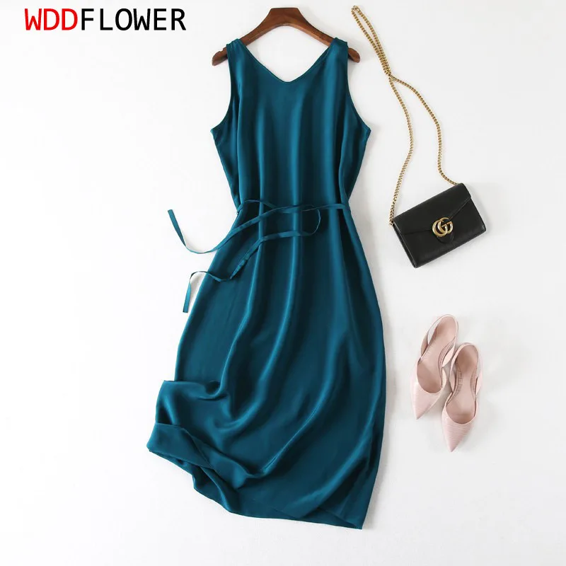 

Women 100% Mulberry Silk 16 Momme Crepe Silk V neck Midi Dress belted waist Color Agate Green Long Dress MM399