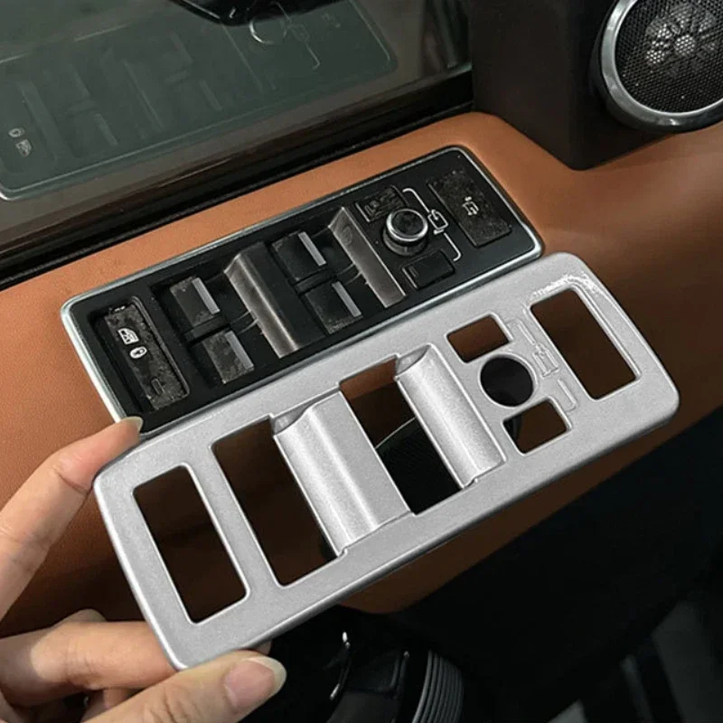 Наклейка на раму автомобиля для Land Rover Range Rover Vogue 2013-2017 ABS, серебристая
Наклейка на раму автомобиля для Land Rover Range Rover Vogue 2013-2017 ABS, серебристая