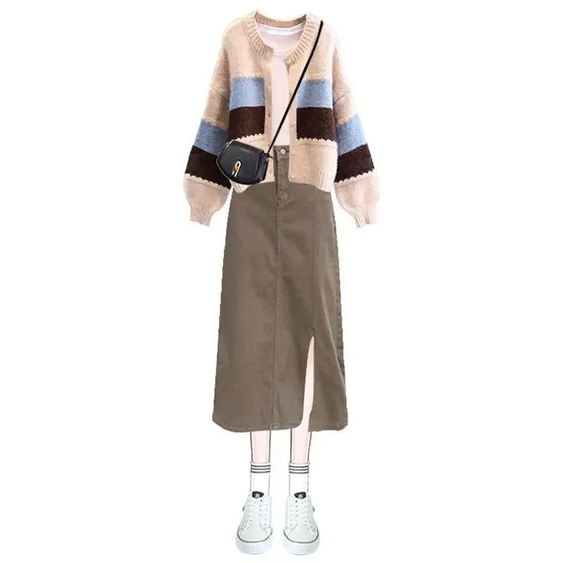 Women's Outfits Spring Autumn New High Grade Spliced Knitted Cardigan+Solid Color Shirt+Slim Denim Skirt Three Piece Set
Women's Outfits Spring Autumn New High Grade Spliced Knitted Cardigan+Solid Color Shirt+Slim Denim Skirt Three Piece Set