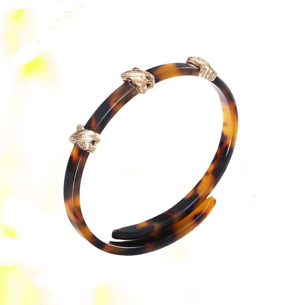Acrylic Resin Leopard Acetate Lucite Cuff Bracelets Bangles for Women Personality
Acrylic Resin Leopard Acetate Lucite Cuff Bracelets Bangles for Women Personality