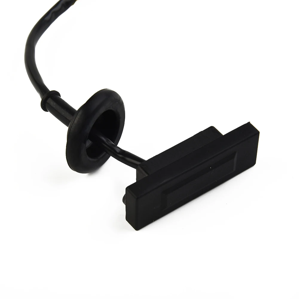 Tailgate Handle Switch Boot Release Open Button Trunk Lock Release For Kia Picanto For Hyundai I30 81260-1W220
Tailgate Handle Switch Boot Release Open Button Trunk Lock Release For Kia Picanto For Hyundai I30 81260-1W220