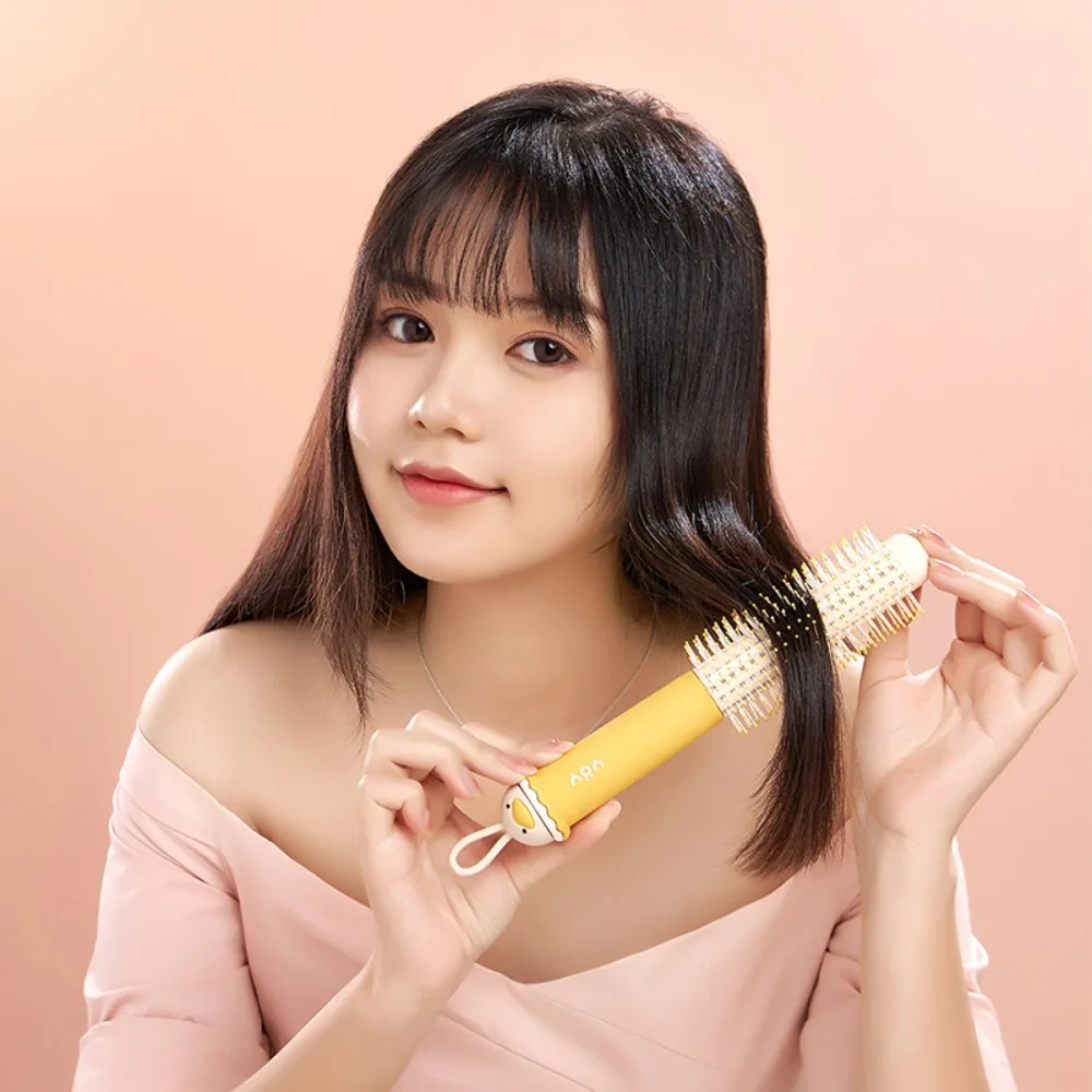 Multifunctional Air Cushion Comb Cute ABS with Cleaning Claws Curly Hair Stick Hair Styling Round Comb Teeth Massage Comb Women
Multifunctional Air Cushion Comb Cute ABS with Cleaning Claws Curly Hair Stick Hair Styling Round Comb Teeth Massage Comb Women