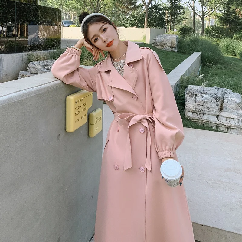 2022 New Women's Trench Coat Turn Down Collar Loose Long Trench Sweet Pink Female Windbreaker Abrigo Mujer Chaqueta
2022 New Women's Trench Coat Turn Down Collar Loose Long Trench Sweet Pink Female Windbreaker Abrigo Mujer Chaqueta