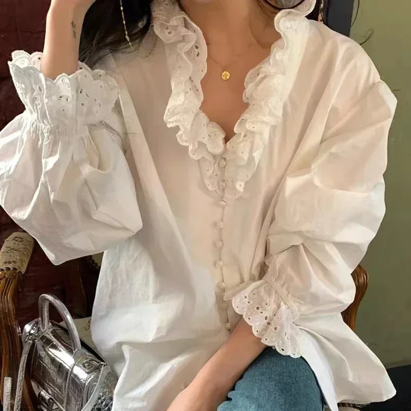 

Autumn Layered Ruffled White Lace Blouse Sweet Tops Cotton Long Flare Sleeve Shirt Women Loose Button Clothes New Blusas 29936