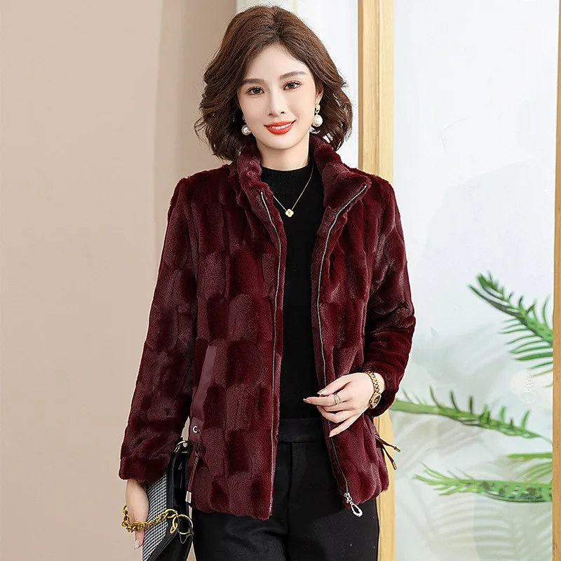 

High End Whole Mink Imitation Fur Coat Female Winter Fur Jacket Noble Middle-aged Elderly Women Warm Short Faux Fur Overcoat