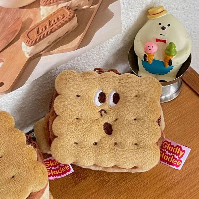 Cute Keychians Wholesale Plush Biscuit Doll Keychains With Storage Bag Keyrings Taiyaki Funny Keychain For Storage Accessories
Cute Keychians Wholesale Plush Biscuit Doll Keychains With Storage Bag Keyrings Taiyaki Funny Keychain For Storage Accessories