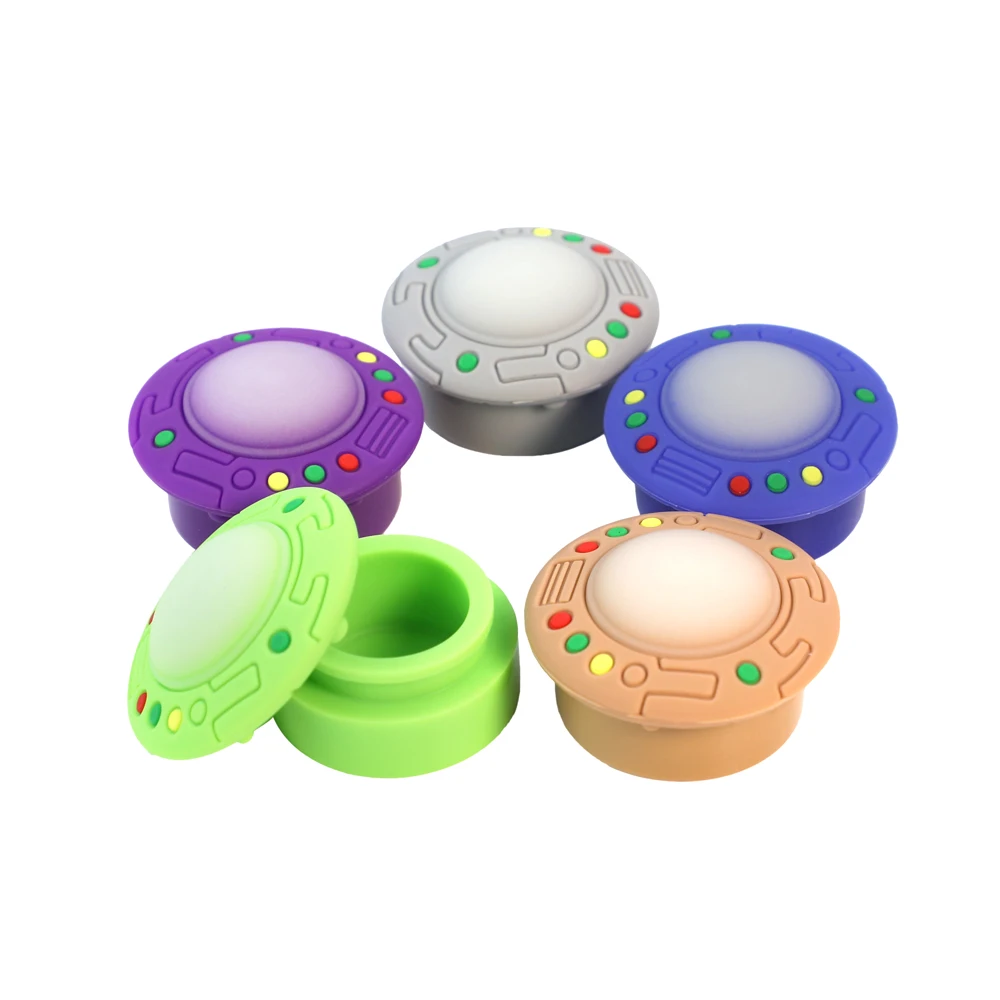 UFO Design Silicone Jar, Portable Makeup Case, Cosmetic Bottle, Nonstick Storage Box, Girl Gift, Home Accessories, 5ml, 10 Pcs
UFO Design Silicone Jar, Portable Makeup Case, Cosmetic Bottle, Nonstick Storage Box, Girl Gift, Home Accessories, 5ml, 10 Pcs