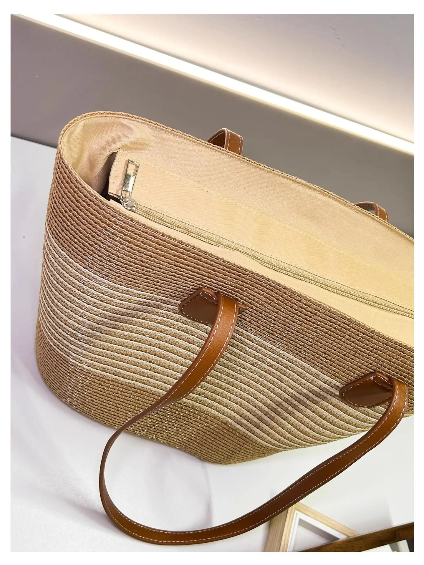 Braided Basket Beach Bag - Large Handmade Rattan Summer Tote 6 Se3c799d4587a43448f1fd440980ab2dd6