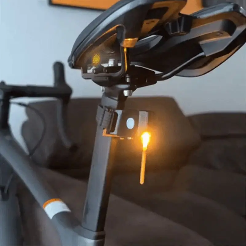 LED Bike Tail Light 6 Colors USB Charging Mountain Road Bike Light Portable Riding Equipment Running Water Light
LED Bike Tail Light 6 Colors USB Charging Mountain Road Bike Light Portable Riding Equipment Running Water Light