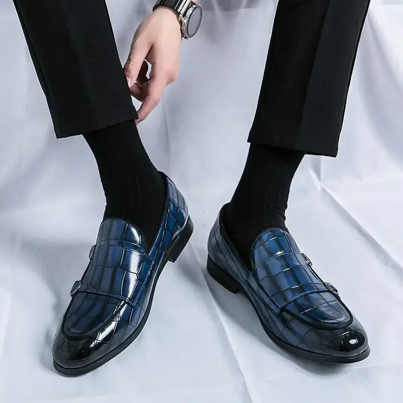 Formal Shoes Party Retro Moccasins New Men's Casual Leather Sneakers Korean Style
Formal Shoes Party Retro Moccasins New Men's Casual Leather Sneakers Korean Style