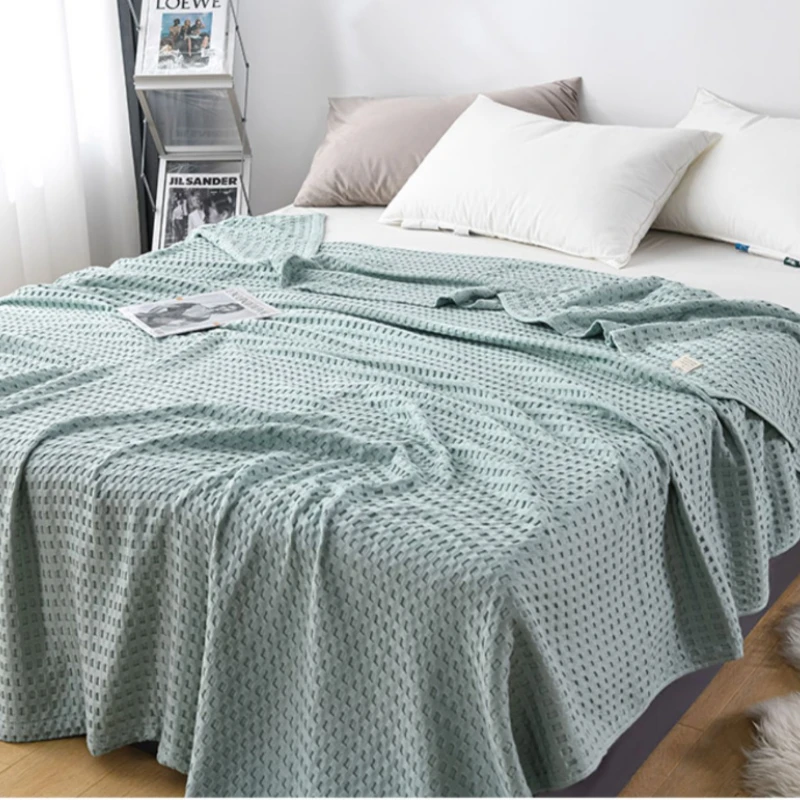 Waffle Towel Blanket Pure Pure Cotton Skin-friendly And Breathable Single Office Lunch Break Summer Knitted Thread Blanket
Waffle Towel Blanket Pure Pure Cotton Skin-friendly And Breathable Single Office Lunch Break Summer Knitted Thread Blanket