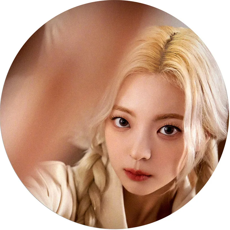 1Pcs NEW KPOP ITZY KILL MY DOUBT Photo HD Prints Badge Pins Lia Yeji Yuna Ryujin Bag Cute Accessories Fans Collection Gift
1Pcs NEW KPOP ITZY KILL MY DOUBT Photo HD Prints Badge Pins Lia Yeji Yuna Ryujin Bag Cute Accessories Fans Collection Gift