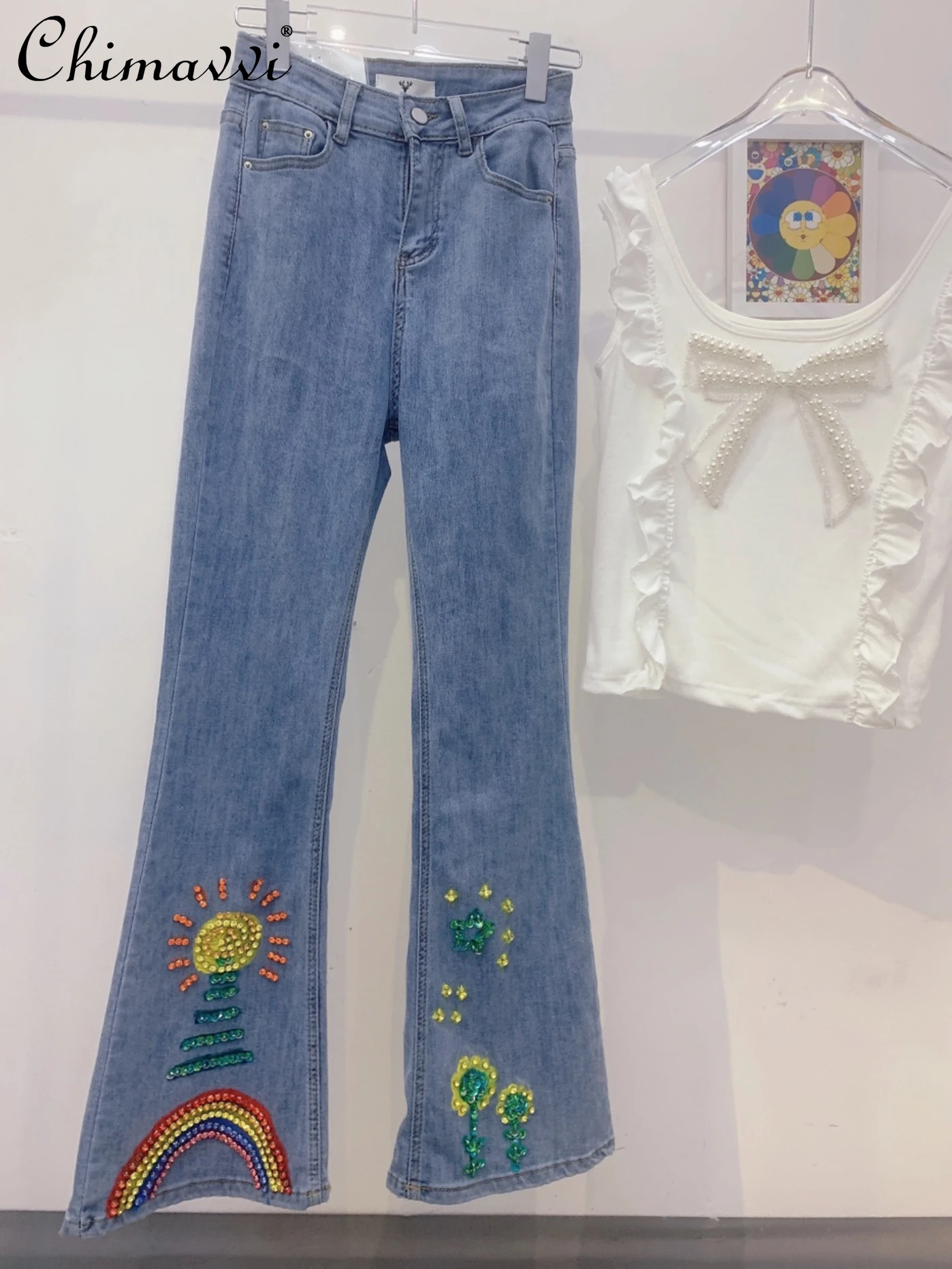 New Female European Fashion Brand Rhinestone Stretch Denim Pants Women's 2022 Autumn Elegant Streetwear Sequined Flared Jeans
New Female European Fashion Brand Rhinestone Stretch Denim Pants Women's 2022 Autumn Elegant Streetwear Sequined Flared Jeans