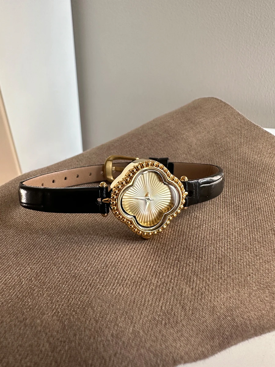 

Four-leaf Clover Quartz Wristwatches Fashion Lady Watch Luxury Gift New in Watches for Women Wrist