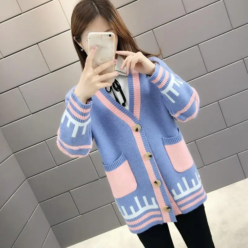 Женский вязаный кардиган контрастных цветов, женский свитер, сезон 2023, мягкий теплый вязаный свитер в ленивом стиле для женщин 
Женский вязаный кардиган контрастных цветов, женский свитер, сезон 2023, мягкий теплый вязаный свитер в ленивом стиле для женщин