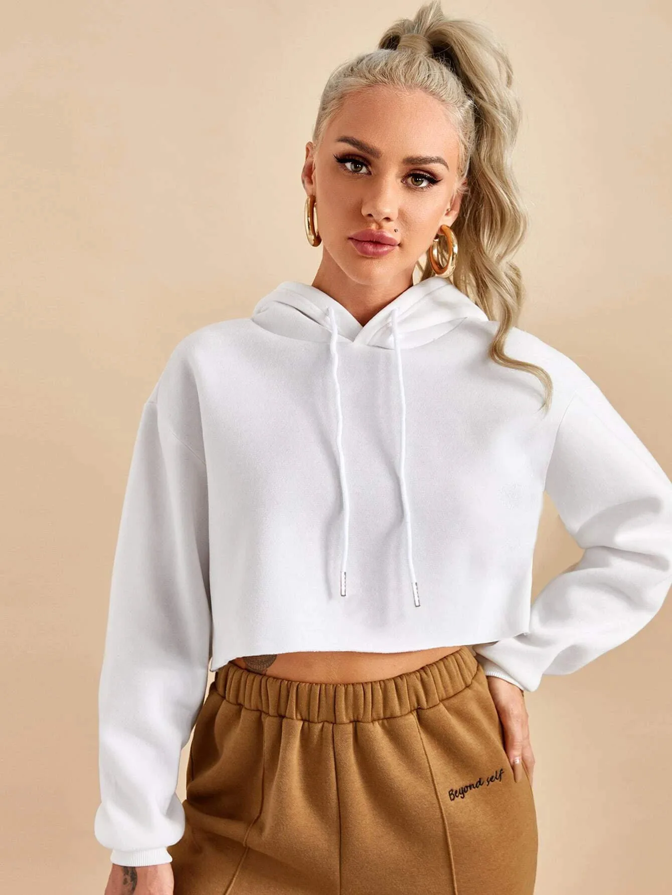 Summer Women's Crop Short Hoodies Rib Long Sleeve Fleece Spring Autumn Solid Loose Pullover Casual Tops Sports Clothing
Summer Women's Crop Short Hoodies Rib Long Sleeve Fleece Spring Autumn Solid Loose Pullover Casual Tops Sports Clothing