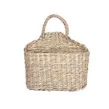 Wall Hanging Woven Basket Rustic Straw Storage Basket Rattan Straw Woven Plant Holder House Storage Shelf Display Home Decor
Wall Hanging Woven Basket Rustic Straw Storage Basket Rattan Straw Woven Plant Holder House Storage Shelf Display Home Decor