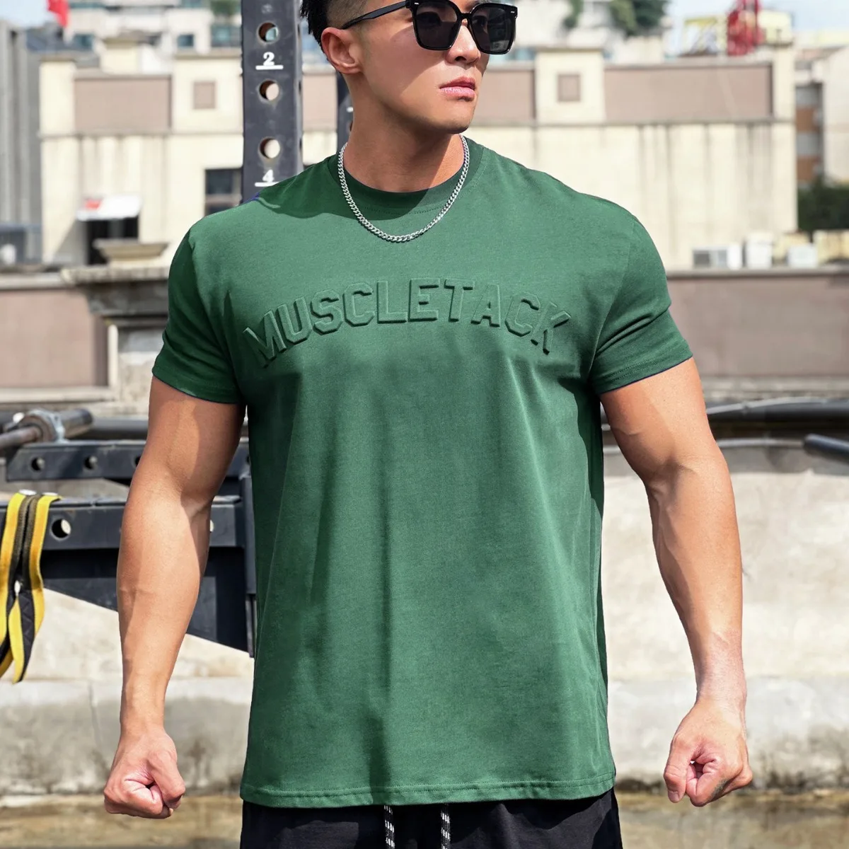 

Muscle Exercise Loose Fitness Short Sleeve Running Elastic Sports T-shirt Round Neck