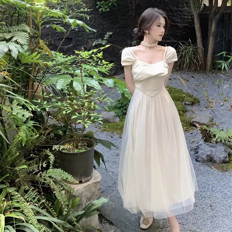 SLPBELY 2023 Sling Dress Women'S Summer New Fairy Mesh Splicing Senior Sense Of Temperament Waist Thin A Word Long Skirt
SLPBELY 2023 Sling Dress Women'S Summer New Fairy Mesh Splicing Senior Sense Of Temperament Waist Thin A Word Long Skirt