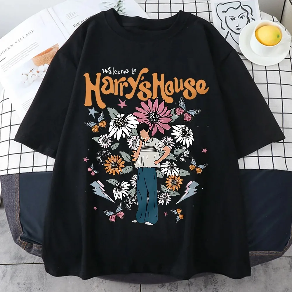 Harrys House Women T-shirts 100% Cotton Summer Manga Graphic Short Sleeve Tee Soft Originality Slice of Life Individualization
Harrys House Women T-shirts 100% Cotton Summer Manga Graphic Short Sleeve Tee Soft Originality Slice of Life Individualization