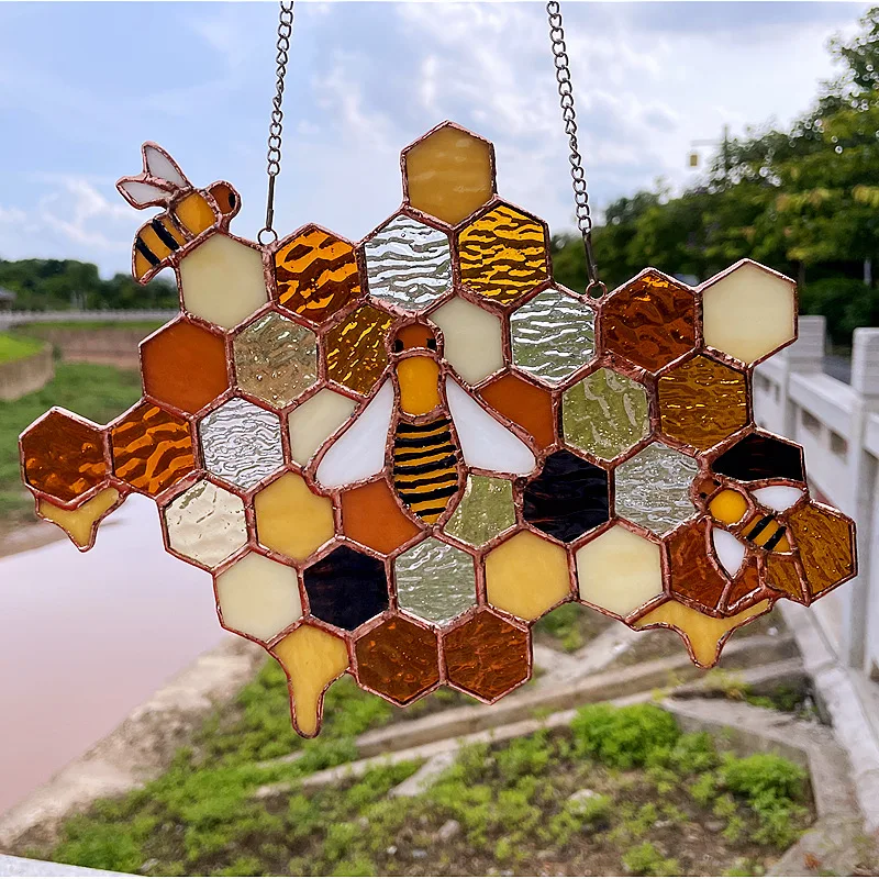 Honeycomb Ornament Cartoon Bee Creative Personality Color Farm Garden Yard Acrylic Home Decoration Window Pendant
Honeycomb Ornament Cartoon Bee Creative Personality Color Farm Garden Yard Acrylic Home Decoration Window Pendant