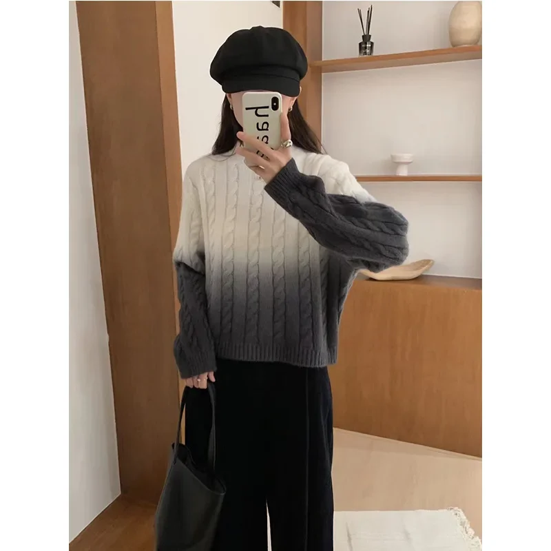 Women Gradient Sweater Pullovers Korean Style Loose Knitted Jumpers 2023 New Autumn Winter Tie Dye Soft Female O Neck Sweaters
Women Gradient Sweater Pullovers Korean Style Loose Knitted Jumpers 2023 New Autumn Winter Tie Dye Soft Female O Neck Sweaters