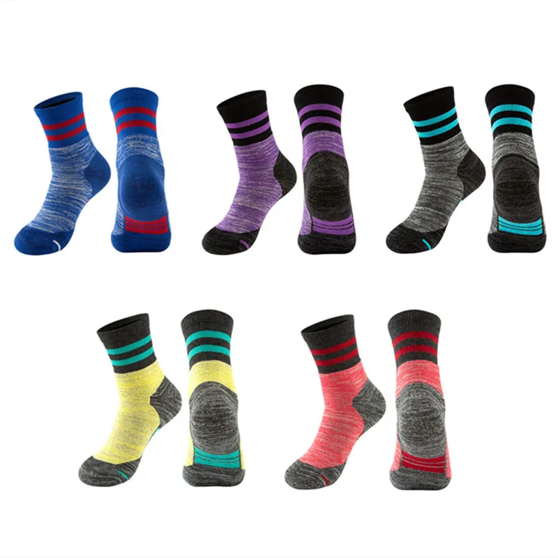 New Basketball Training Anti-Slip Skiing Soccer Socks Men Women Outdoor Sports Breathable Sweat-absorbing Stripe Football Socks
New Basketball Training Anti-Slip Skiing Soccer Socks Men Women Outdoor Sports Breathable Sweat-absorbing Stripe Football Socks