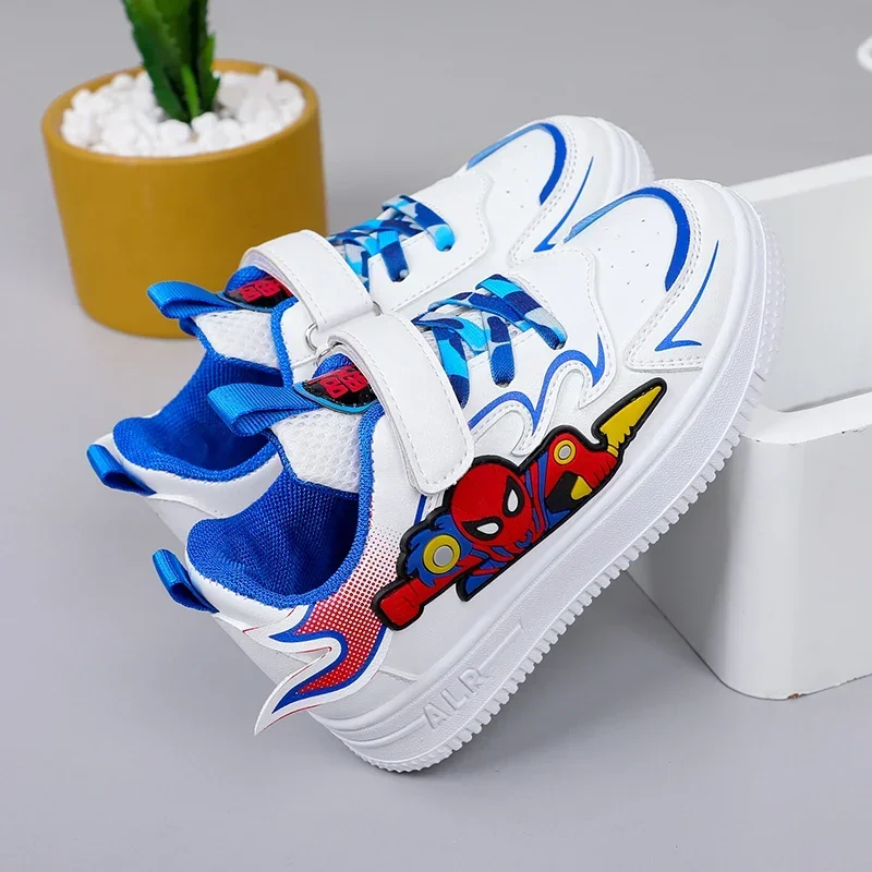 أحذية رياضية للبنات 2023 أحذية رياضية كاجوال جلدية جديدة للأطفال أحذية رياضية متوسطة وكبيرة على شكل سبايدر مان للأولاد أحذية رياضية للبنات 2023 أحذية رياضية كاجوال جلدية جديدة للأطفال أحذية رياضية متوسطة وكبيرة على شكل سبايدر مان للأولاد