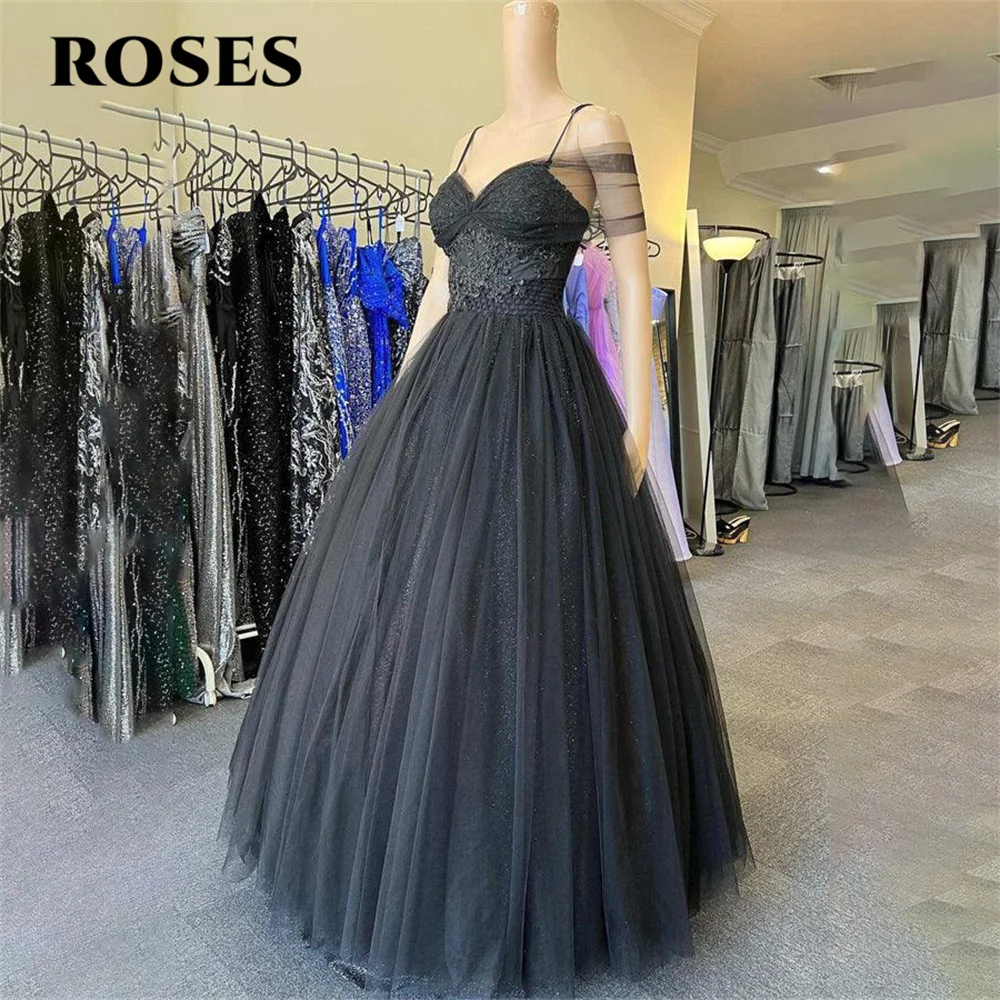 ROSES Black A Line Formal Dresses Appliques Net Party Dresses For Wedding Spaghetti Strap Special Occasion Dresses robe soirée 
ROSES Black A Line Formal Dresses Appliques Net Party Dresses For Wedding Spaghetti Strap Special Occasion Dresses robe soirée