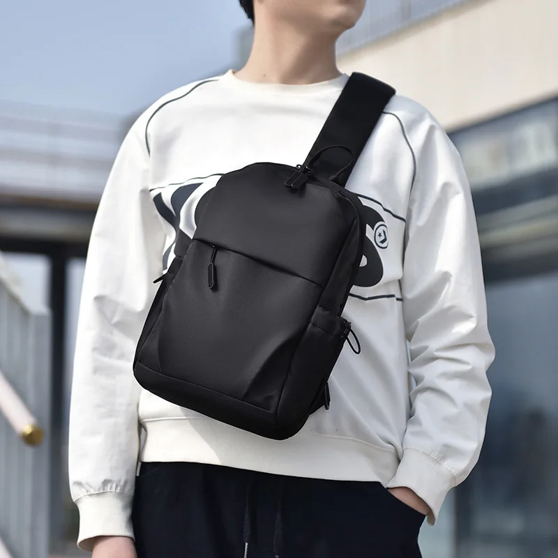 Simple casual men's chest bag Large capacity Oxford cloth men's chest Waterproof outdoor sports shoulder crossbody bag
Simple casual men's chest bag Large capacity Oxford cloth men's chest Waterproof outdoor sports shoulder crossbody bag