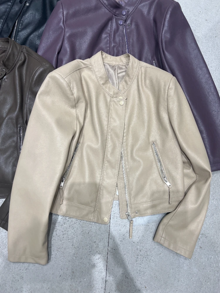 FTLZZ New Spring Autumn Women High Street Motorcycle Pu Coat Lady Fashion Vintage O-neck Zipper Faux Leather Short Jackets
FTLZZ New Spring Autumn Women High Street Motorcycle Pu Coat Lady Fashion Vintage O-neck Zipper Faux Leather Short Jackets