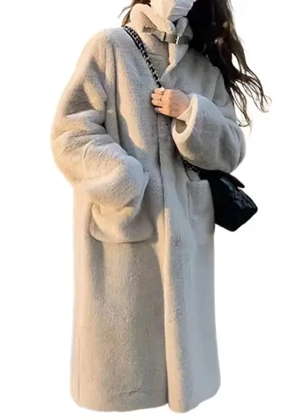 2023 Women's Clothing Imitated Mink Plush Mid-Length Thickened Coat Autumn New 1029
2023 Women's Clothing Imitated Mink Plush Mid-Length Thickened Coat Autumn New 1029