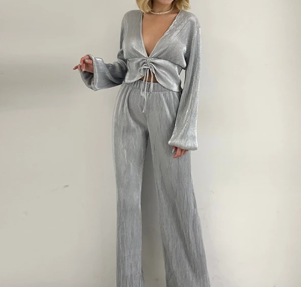 Women's Fashion V-Neck Puff Sleeve Tops & Wide Leg Pants Set Female Clothing Autumn Sweet Two Piece Suit Fresh Outfits for Women
Women's Fashion V-Neck Puff Sleeve Tops & Wide Leg Pants Set Female Clothing Autumn Sweet Two Piece Suit Fresh Outfits for Women