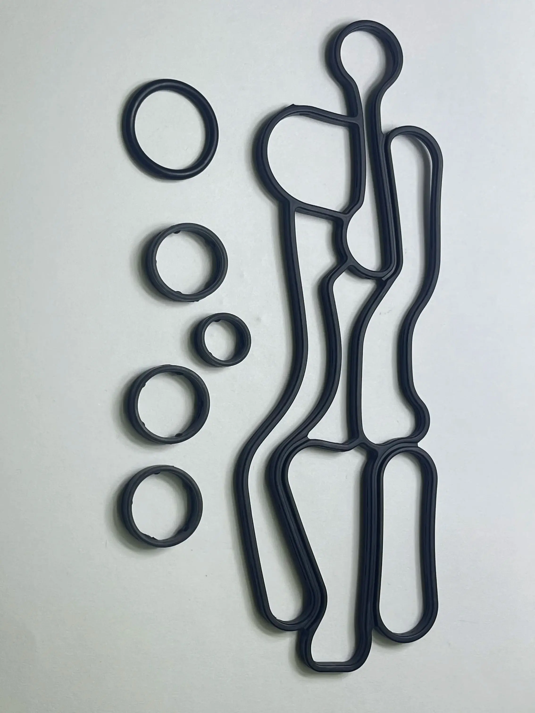 O'RING GASKET SET OF OIL COOLER LR013149 LR040738 LR061969 FOR LAND ROVER DISCOVERY 4 RANGE ROVER SPORT 3.0 V6 LR013151
O'RING GASKET SET OF OIL COOLER LR013149 LR040738 LR061969 FOR LAND ROVER DISCOVERY 4 RANGE ROVER SPORT 3.0 V6 LR013151