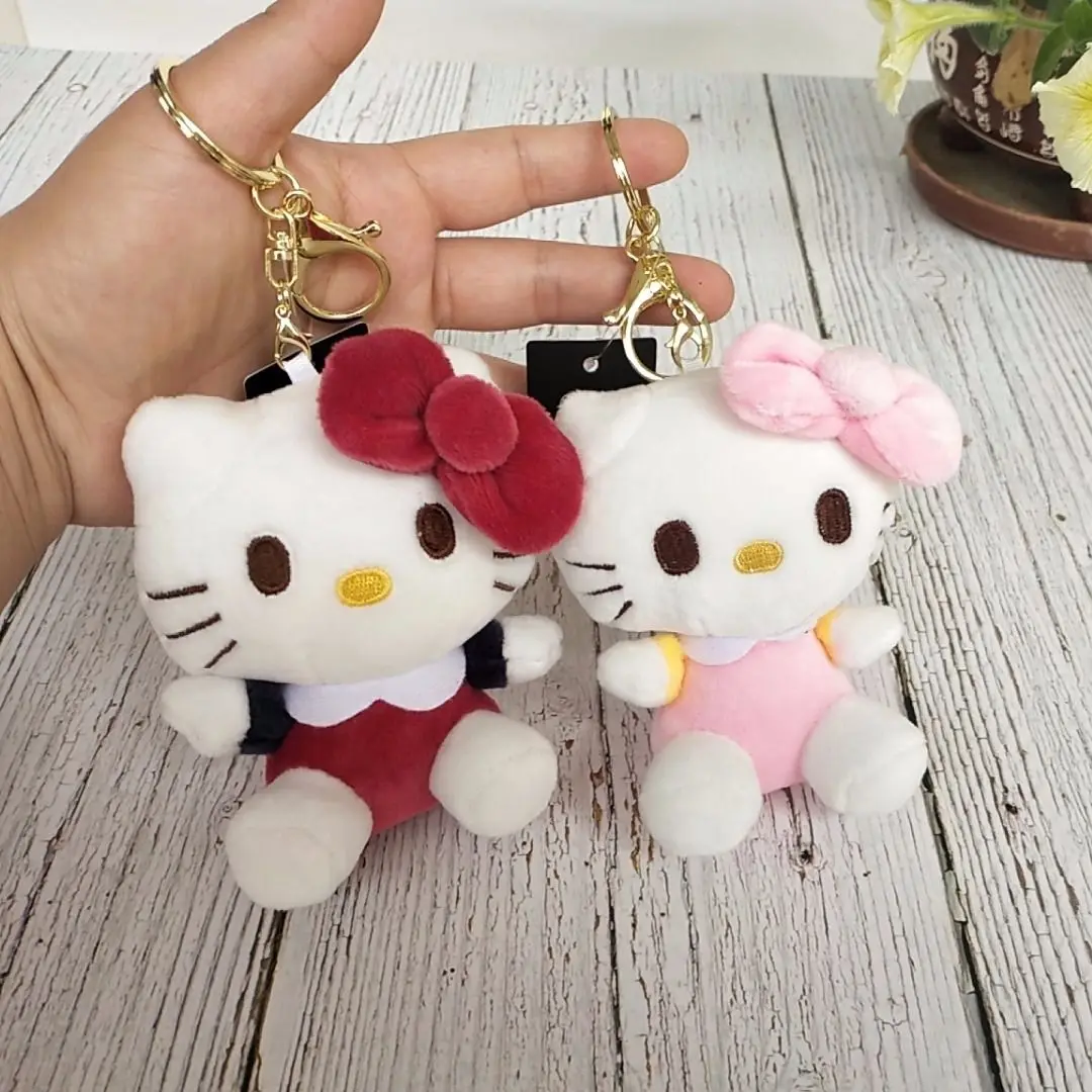 

TAKARA TOMY Hello Kitty Keychain Plush Small Pendant Doll Ornament Couple Backpack Pendant Ornament