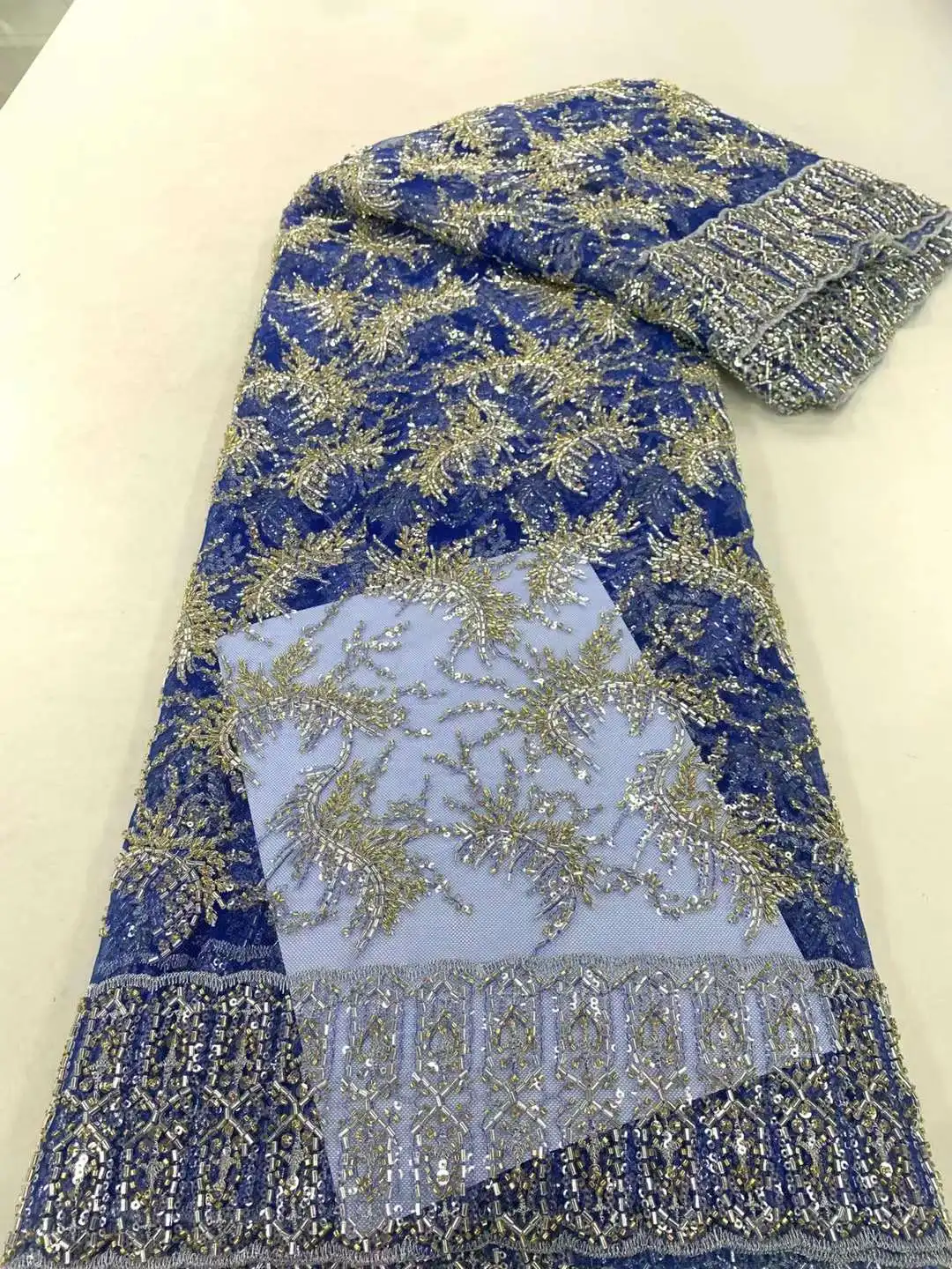 African Lace Fabric 5 Yards 2023 High Quality Sequins Nigerian Wedding Asoebi Lace Material 3D Luxury Beads Fabrics For Dress
African Lace Fabric 5 Yards 2023 High Quality Sequins Nigerian Wedding Asoebi Lace Material 3D Luxury Beads Fabrics For Dress