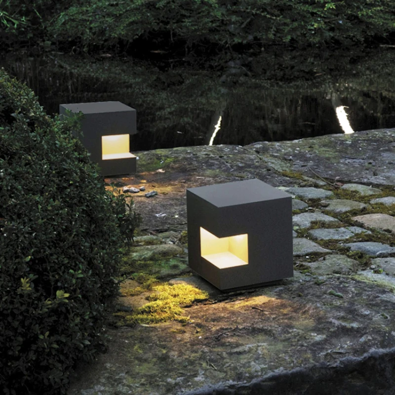 Solar Waterproof Lawn Lamp Lawn Lamp Modern Minimalist Garden Lamp Garden Lights outside Outdoor Landscape Lamp Park Light
Solar Waterproof Lawn Lamp Lawn Lamp Modern Minimalist Garden Lamp Garden Lights outside Outdoor Landscape Lamp Park Light