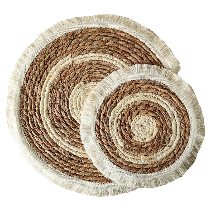Round Woven Placemats for Dining Table 9.8 Inch Small Natural Braided Rattan Tablemat Wicker Charger Plates for Holiday Kitchen
Round Woven Placemats for Dining Table 9.8 Inch Small Natural Braided Rattan Tablemat Wicker Charger Plates for Holiday Kitchen