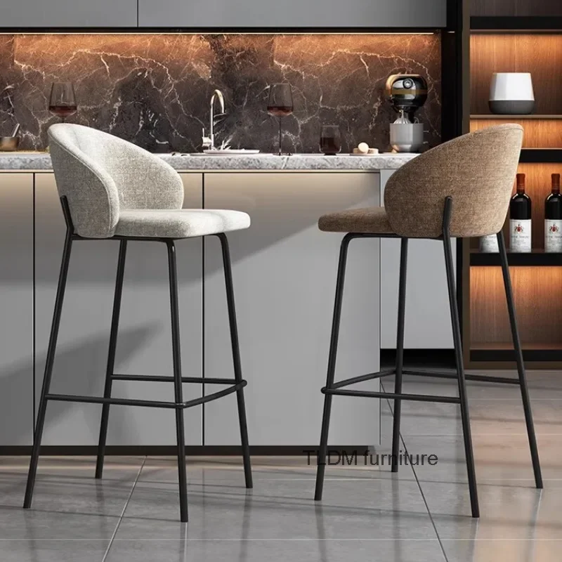 Leather European Bar Chair Barstool Waterproof Anti Scratch Counter Bar Stool Gray Round Sillas Para Comedor Lounge Furniture
Leather European Bar Chair Barstool Waterproof Anti Scratch Counter Bar Stool Gray Round Sillas Para Comedor Lounge Furniture