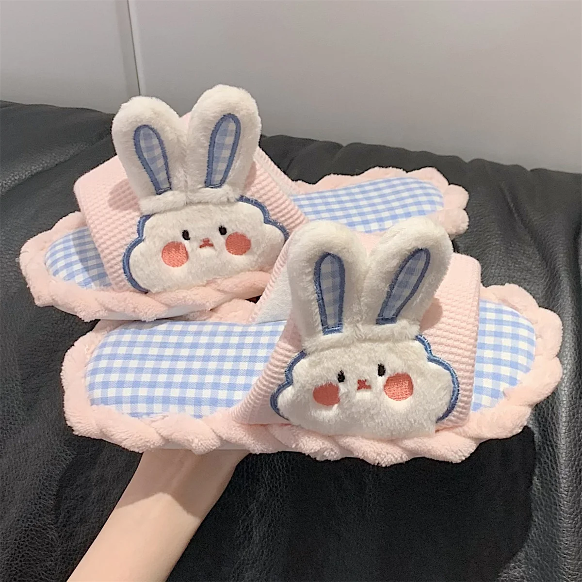 Lovely Rabbit Linen Slipper Women Cotton And Linen Slippers Female Spring And Summer Household Antiskid Flip Flops 
Lovely Rabbit Linen Slipper Women Cotton And Linen Slippers Female Spring And Summer Household Antiskid Flip Flops