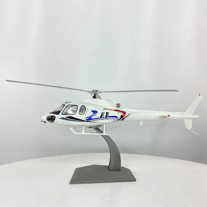 Diecast Z-11 Militarized Combat Light Helicopter Alloy Model 1:60 Scale Toy Gift Collection Simulation Display Decoration
Diecast Z-11 Militarized Combat Light Helicopter Alloy Model 1:60 Scale Toy Gift Collection Simulation Display Decoration