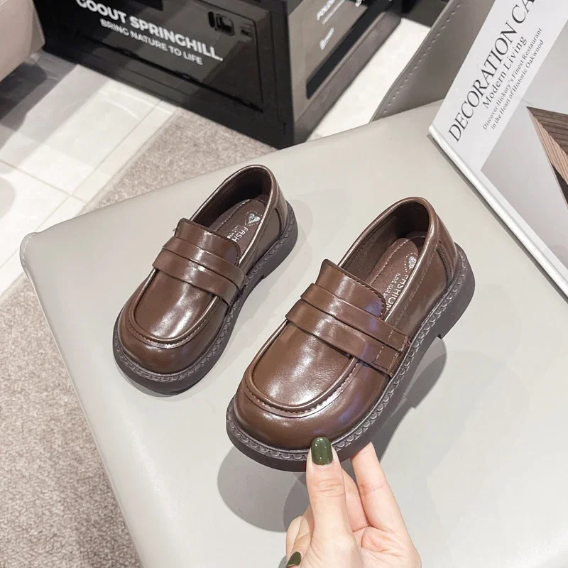 2024 Spring New Girls Loafers Solid Color Black Round-toe Fashion Kids Leather Shoes Non-slip Boys Uniform School Shoes Korean
2024 Spring New Girls Loafers Solid Color Black Round-toe Fashion Kids Leather Shoes Non-slip Boys Uniform School Shoes Korean