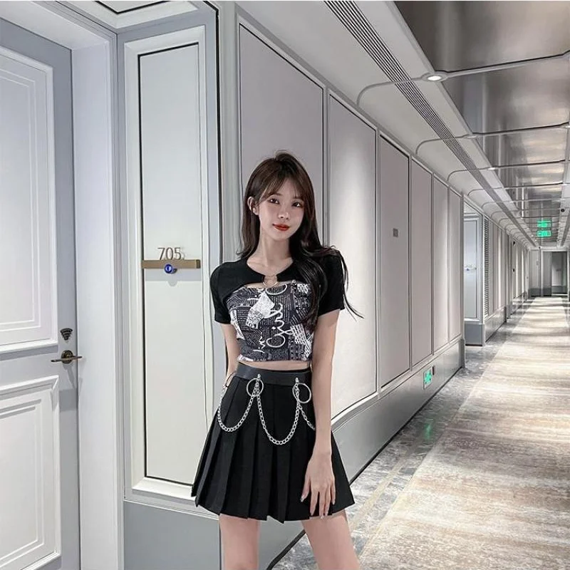 Diablo Sweet Cool Women's Wear Suit 2023 New Printed Shorts Open Navel T-shirt Pleated Half Skirt Jazz Dance Two Piece Outfits
Diablo Sweet Cool Women's Wear Suit 2023 New Printed Shorts Open Navel T-shirt Pleated Half Skirt Jazz Dance Two Piece Outfits