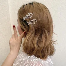 Women Hairpin Headdress Fishbone Hairpin Korean Style Side Clip Cute Rhinestone Hair Accessories Hair Clip New
Women Hairpin Headdress Fishbone Hairpin Korean Style Side Clip Cute Rhinestone Hair Accessories Hair Clip New