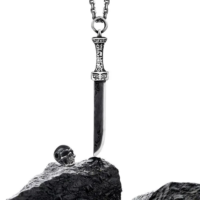 New 2023 Vintage Fashion Sword Necklace Unisex Hip-hop Punk Long Pendant Banquet Jewelry Accessories Gift
New 2023 Vintage Fashion Sword Necklace Unisex Hip-hop Punk Long Pendant Banquet Jewelry Accessories Gift