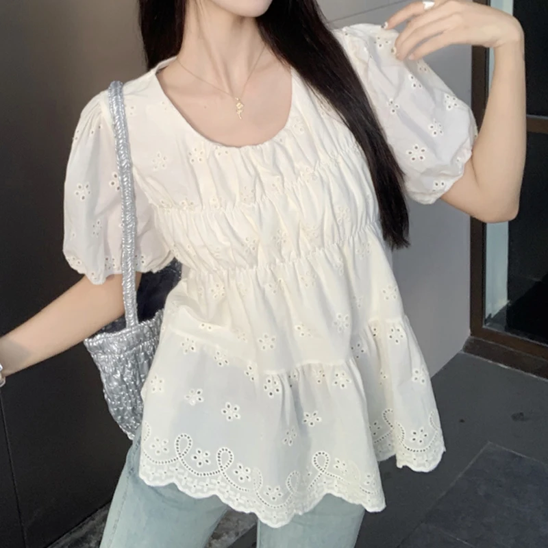 Elegant Embroidered Short Sleeve Shirt Summer Sweet Lace White Blouse Women O-neck Casual Vintage Loose Hollow Ladies Tops 27819
Elegant Embroidered Short Sleeve Shirt Summer Sweet Lace White Blouse Women O-neck Casual Vintage Loose Hollow Ladies Tops 27819